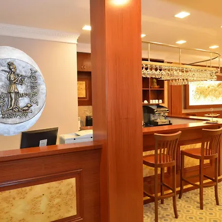 Ataker Hotel