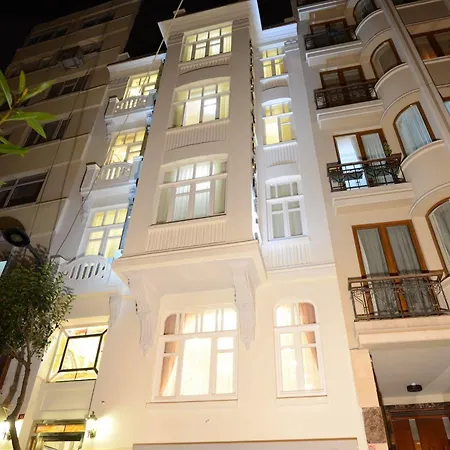 Hotel Ataker Istanbul