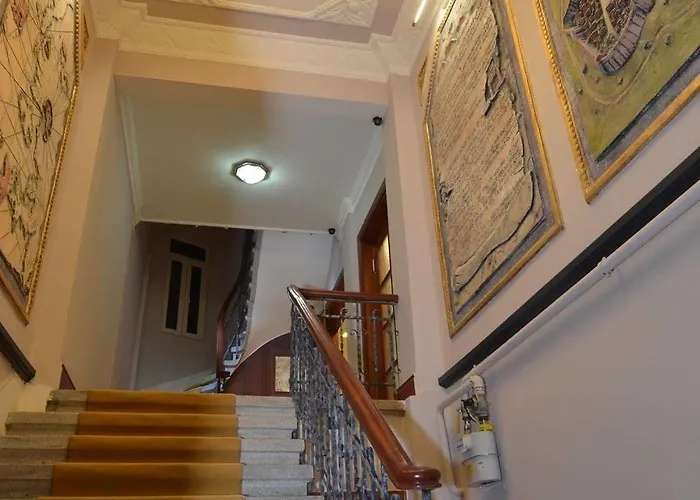 Ataker Hotel Istanboel