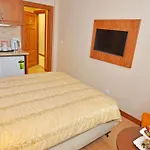 Ataker Hotel Istanboel