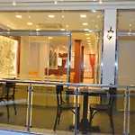 Hotel Ataker